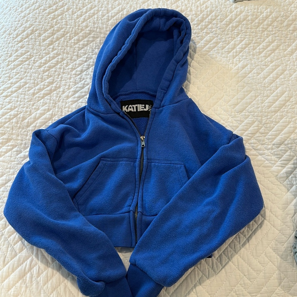 Katie J blue sweatshirt size small